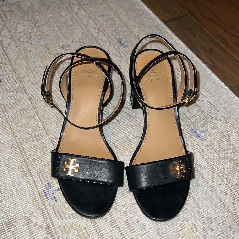 Tory Burch Sandals Size 7